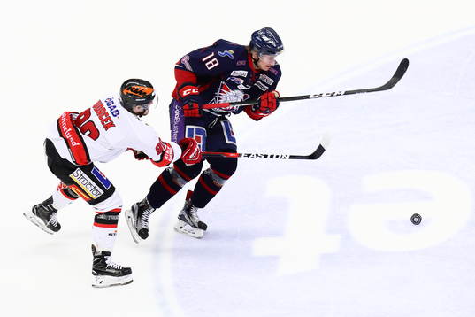 Örebros Libor Hudacek och Linköpings Jakob Lilja