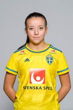 Ida Hyttinen i F17/00-landslaget