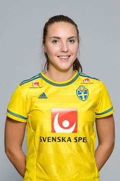 Maja Björklund i F17/00-landslaget