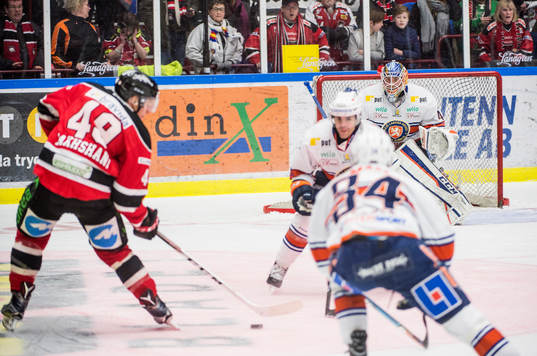 Malmö Redhawks Rhett Rakhshani mot Växjös Eric