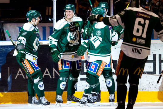 Färjestads Magnus Nygren jublar