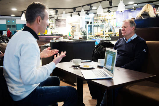 Göteborgs Postens Mattias Balkander intervjuar Svenska