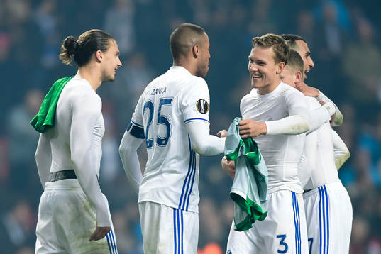 FC Köpenhamns Erik Johansson, Mathias Jörgensen och