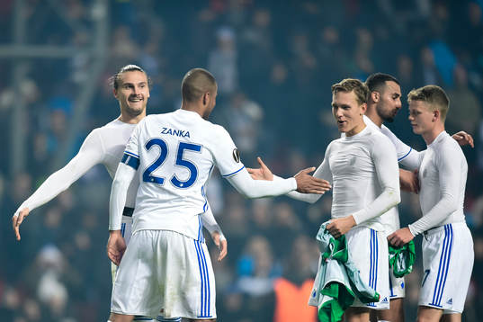 FC Köpenhamns Erik Johansson, Mathias Jörgensen och