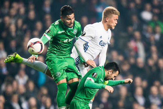 Ludogorets Jose Luis Palomino och Svetoslav Dyakov mot FC