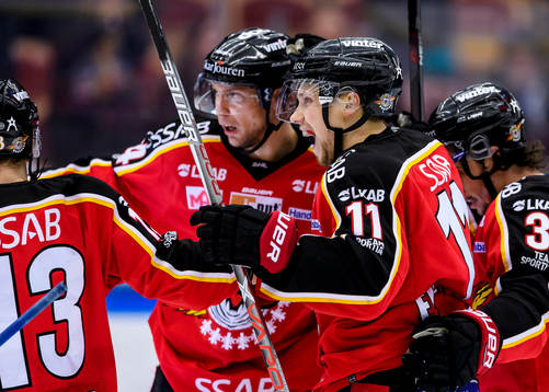 Luleås Petter Emanuelsson jublar