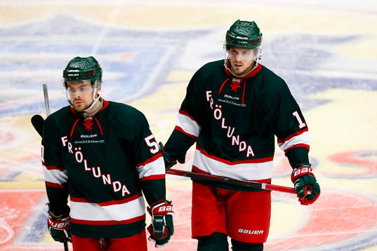 Frölundas Mats Rosseli Olsen och Sebastian Stålberg deppar