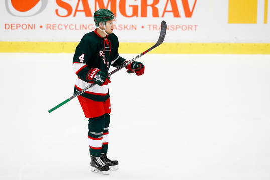 Frölundas Jacob Larsson jublar