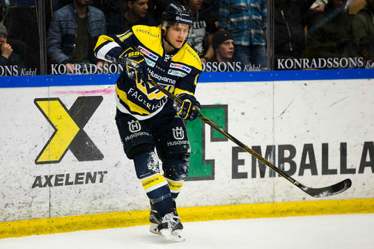 s Simon Önerud