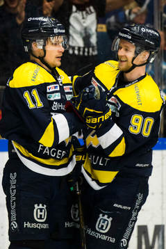 s Simon Önerud och Ted Brithén  jublar