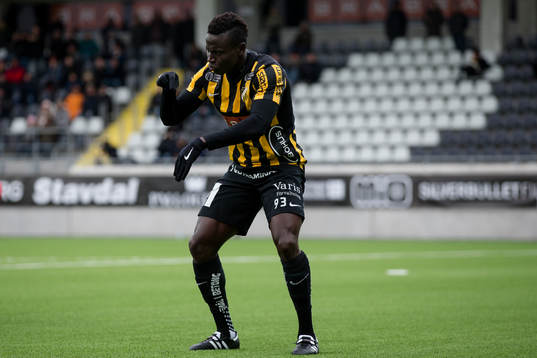 Häckens Alhassan Kamara jublar och firar sitt 1-0 mål