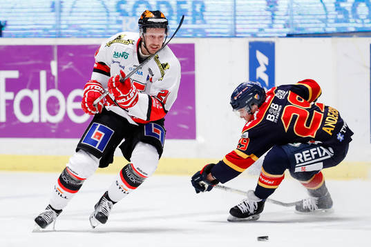 Örebros Marcus Weinstock och Djurgårdens Matt Anderson