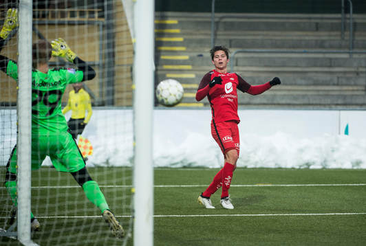 Branns Torgeir Börven mot Malmö FFs målvakt Fredrik