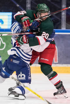 Leksands Patrik Norén och Frölundas Joel Lundqvist i