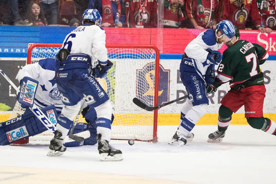 Frölundas Patrik Carlsson och Leksands Mattias Ritola