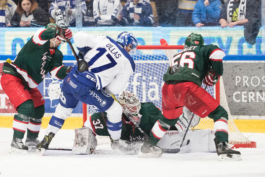 Frölundas målvakt Johan Gustafsson chans för Leksands