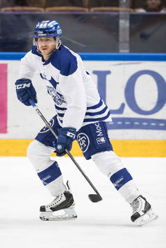 Leksands János Hári i ishockeymatchen i SHL mellan