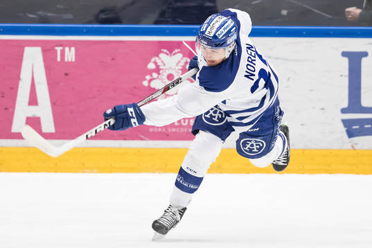 Leksands Patrik Norén i ishockeymatchen i SHL mellan