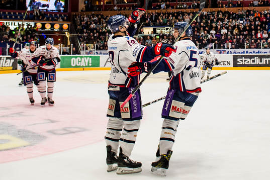 Linköpings Andrew Gordon och Kristian Näkyvä jublar