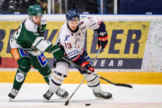 Färjestads Anton Grundel och Linköpings Andrew Gordon
