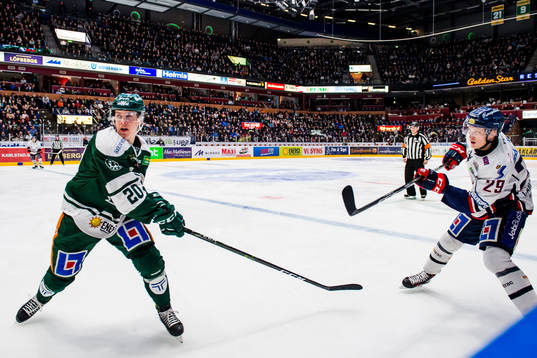 Färjestads Joel Eriksson Ek och Linköpings Gabriel