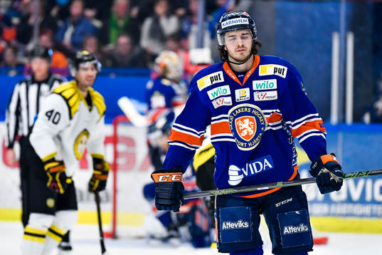 Växjös Dennis Everberg deppar