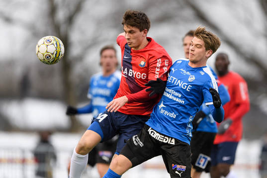 Örgrytes Daniel Paulson och Halmstads Marcus Mathisen
