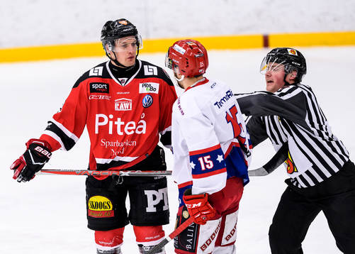 Piteås David Pettersson i ordväxling med Huddinges Marcus