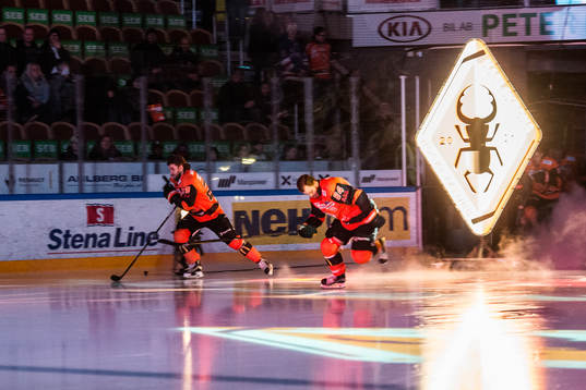 Karlskronas Alexander Wiklund  och Jimmy Andersson kommer