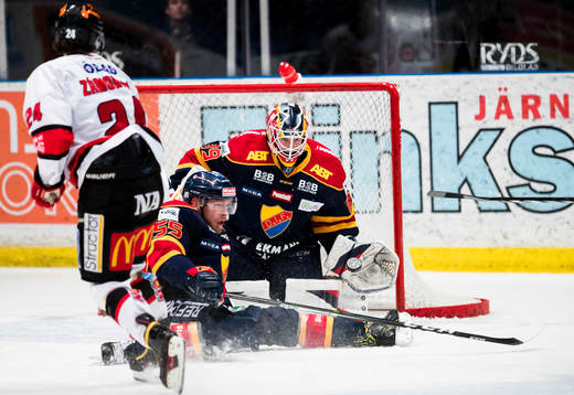 Djurgårdens målvakt Adam Reideborn och Alexander Urbom