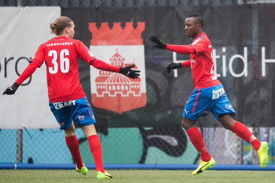 Helsingborgs Monday Samuel jublar