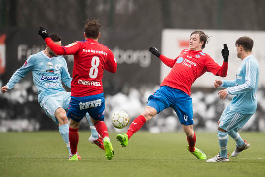 Helsingborgs Alexander Achinioti-Jönsson