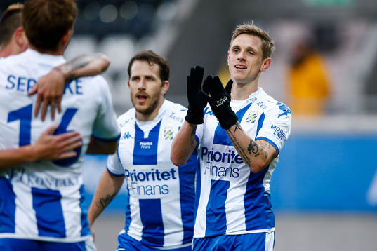 IFK Göteborgs Sören Rieks och Tobias Hysen jublar