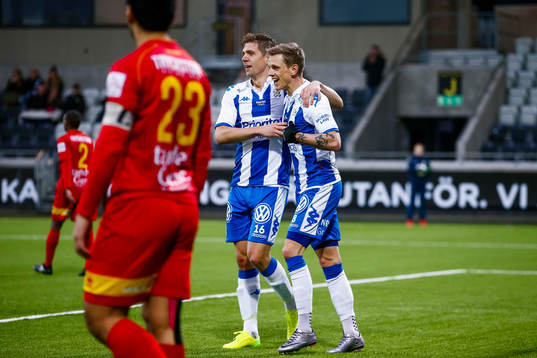 IFK Göteborgs Sören Rieks och Mikael Boman jublar