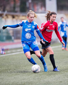 s Evelina Parikka och Kalmars Emma Danielsson