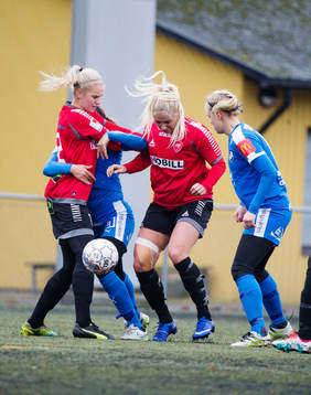 s Nellie Lilja, Johanna Ejdelind och Kalmars Fanny Nilsson