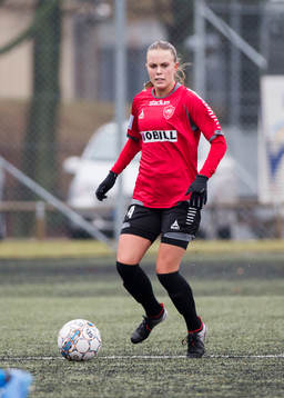 s Elin Björklund