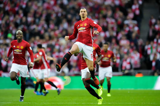Manchester Uniteds Zlatan Ibrahimovic jublar