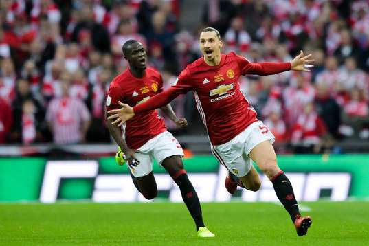 Manchester Uniteds Zlatan Ibrahimovic jublar