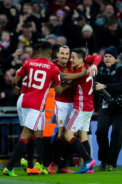Manchester Uniteds Zlatan Ibrahimovic jublar