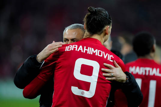 Manchester Uniteds Zlatan Ibrahimovic och tränare Jose