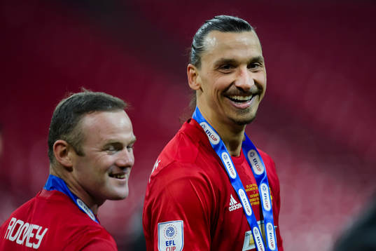 Manchester Uniteds Wayne Rooney och Zlatan Ibrahimovic
