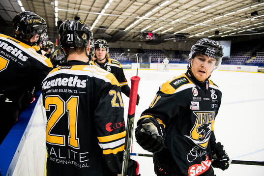 Bläddra bland fler bilder av Ishockey, Hockeyallsvenskan, Pantern - Björklöven