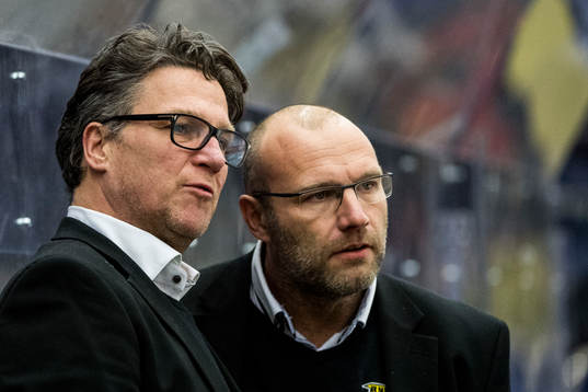 Panterns tränare Håkan Åhlund och assisterande tränare