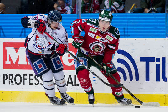 Linköpings Jacob Lilja mot Frölundas Carl Grundström