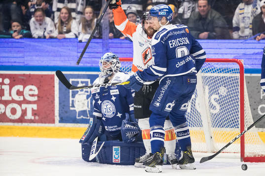 Karlskronas Mattias Guter jublar