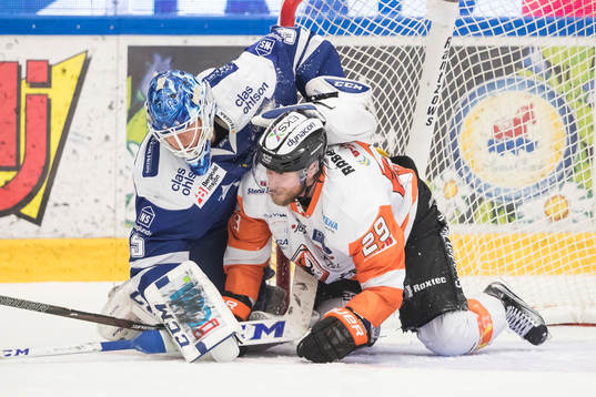 Leksands målvakt Atte Engren och Karlskronas Alexander
