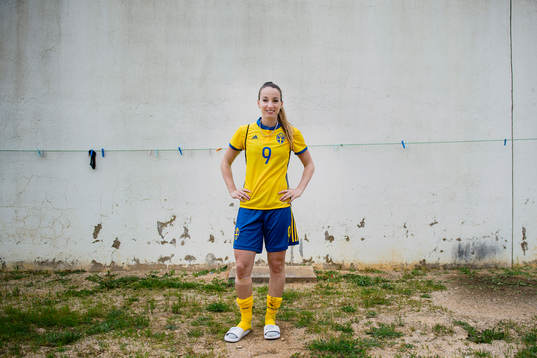 Sveriges Kosovare Asllani