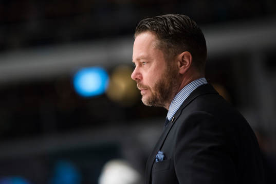 Växjös  assisterande tränare Fredrik Hellgren