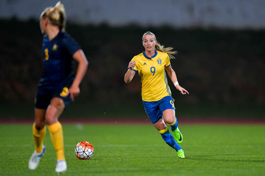 Sveriges Kosovare Asllani